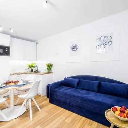 1b Niebieskie Z Basenem Krytym, Odkrytym, Sala Zabaw, Animacjami Apartment Poddabie