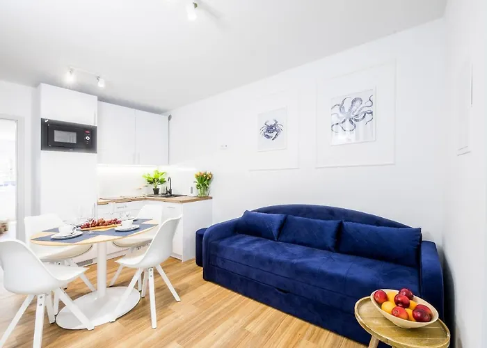 1b Niebieskie Z Basenem Krytym, Odkrytym, Sala Zabaw, Animacjami Apartament Poddąbie